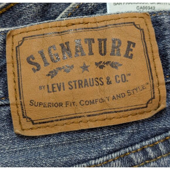 Signature by Levi Strauss Relaxed Jeans Men 33x30 Blue 100% Cotton - Picture 1 of 6